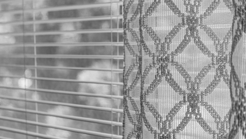 fix vertical blinds quickly in 3 steps